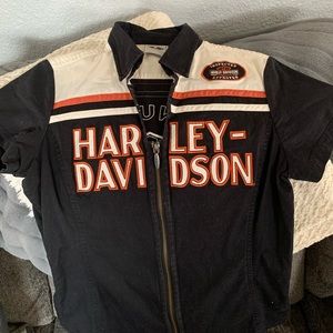 Women’s Harley Davidson shirt